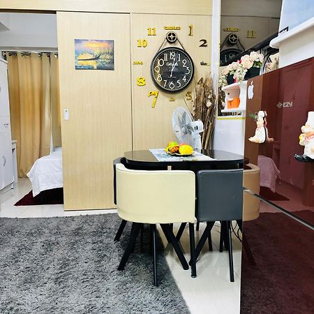 Myrvin At Grass Residences, Qc Manila Exterior photo